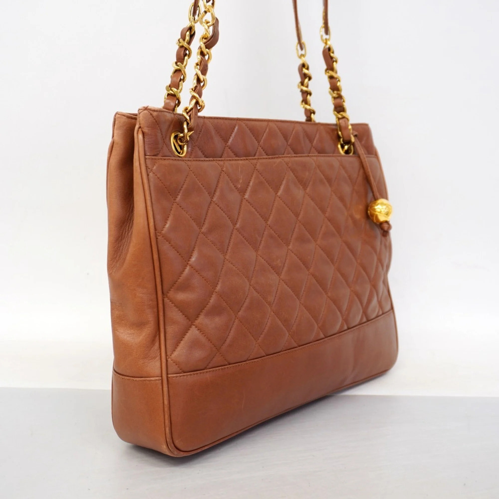 CHANEL Brown Lambskin Leather Tote Bag - Picture 2 of 12